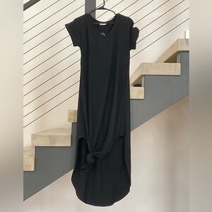 Chic Black Knot Maxi Dress
